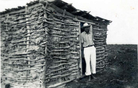 aruba_mud_house_2.jpg